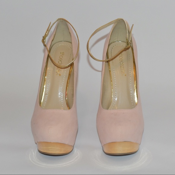 Shoe Dazzle Shoes - Blush suede high heels